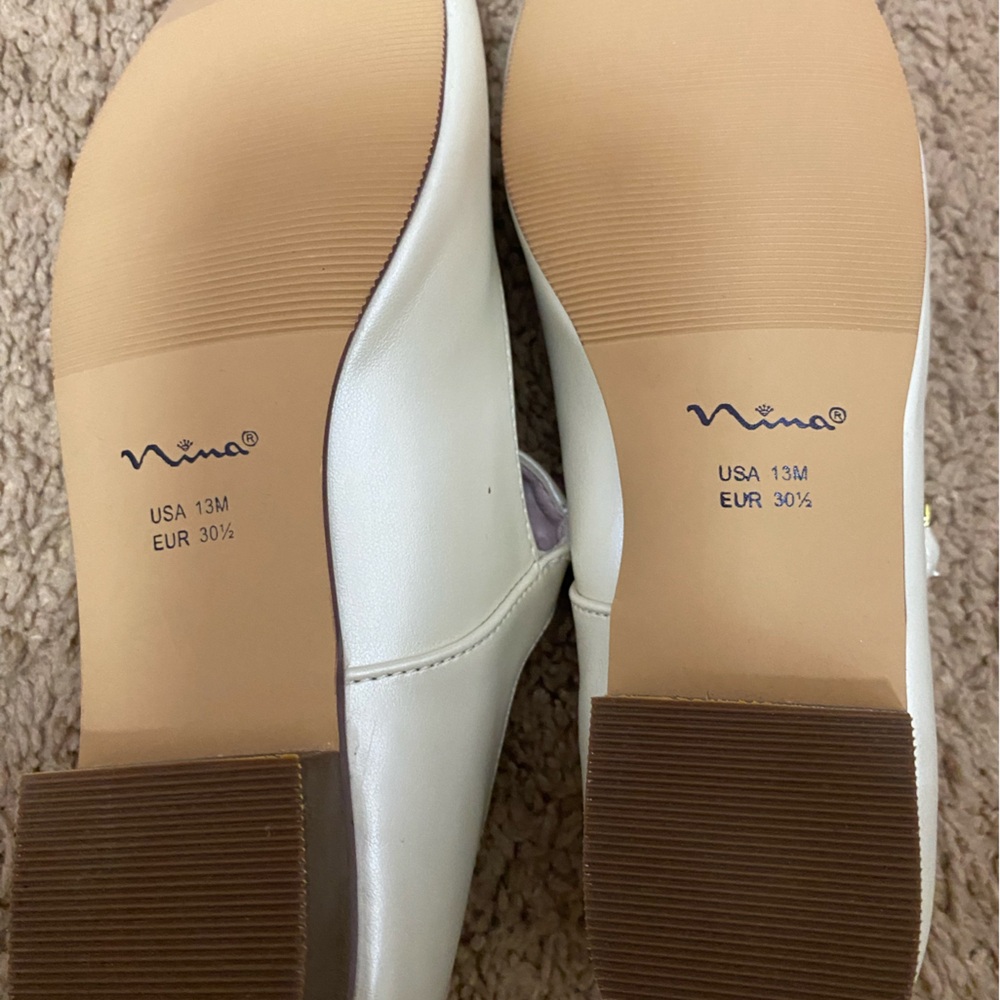 Nina Cream and Brown Heels with Elegant Design